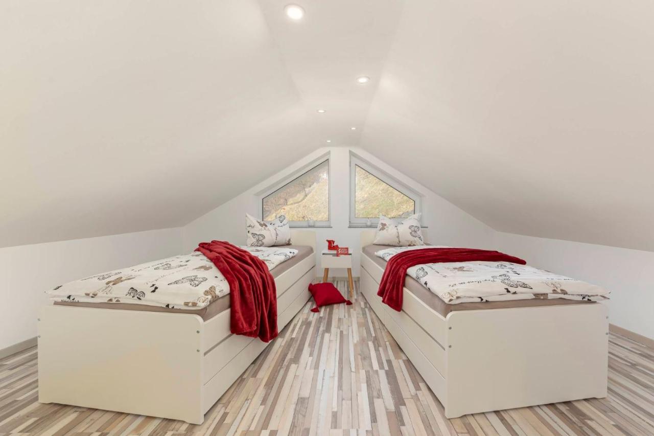 Holiday House Vikend Polzela Zewnętrze zdjęcie