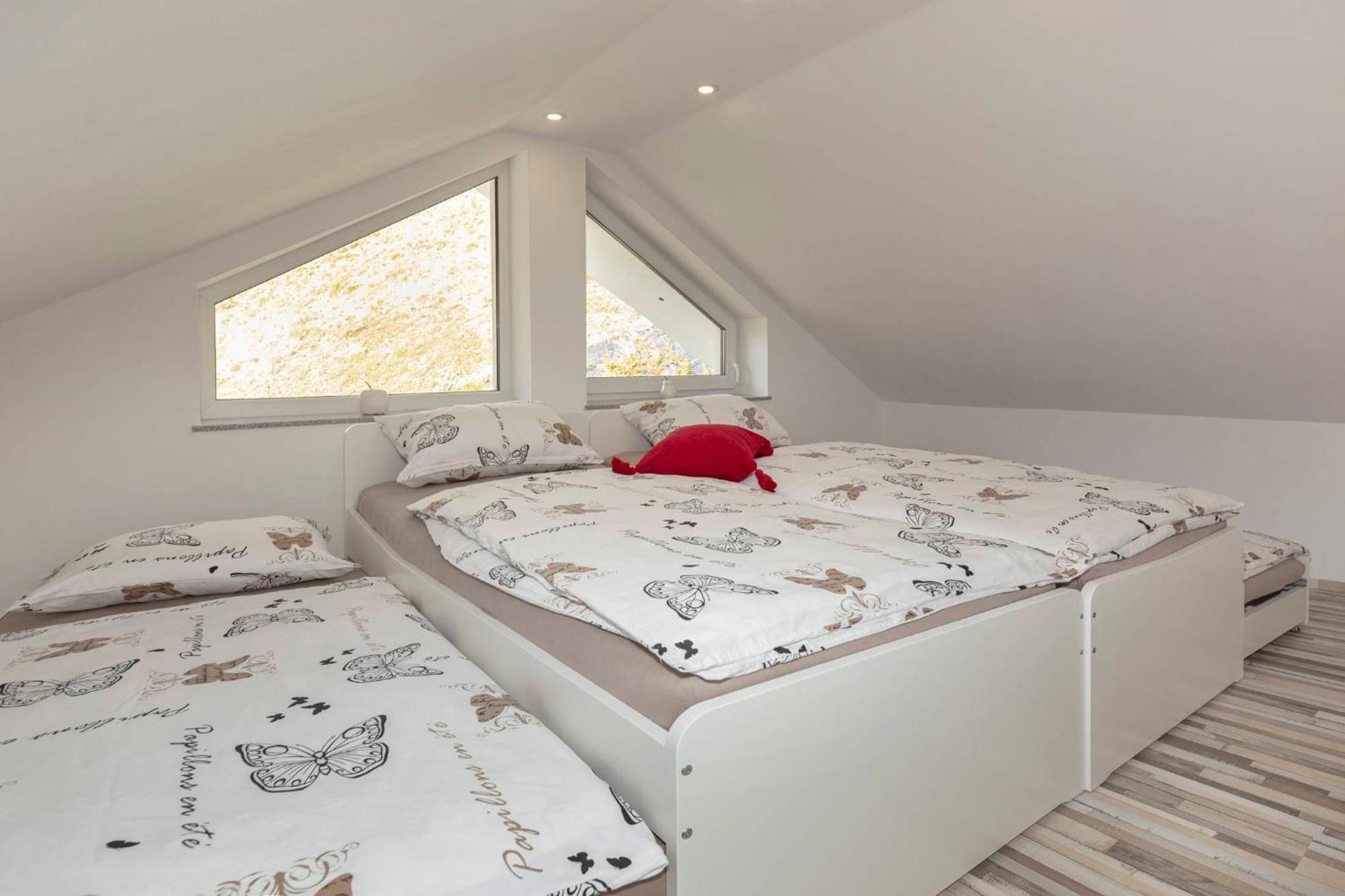 Holiday House Vikend Polzela Zewnętrze zdjęcie